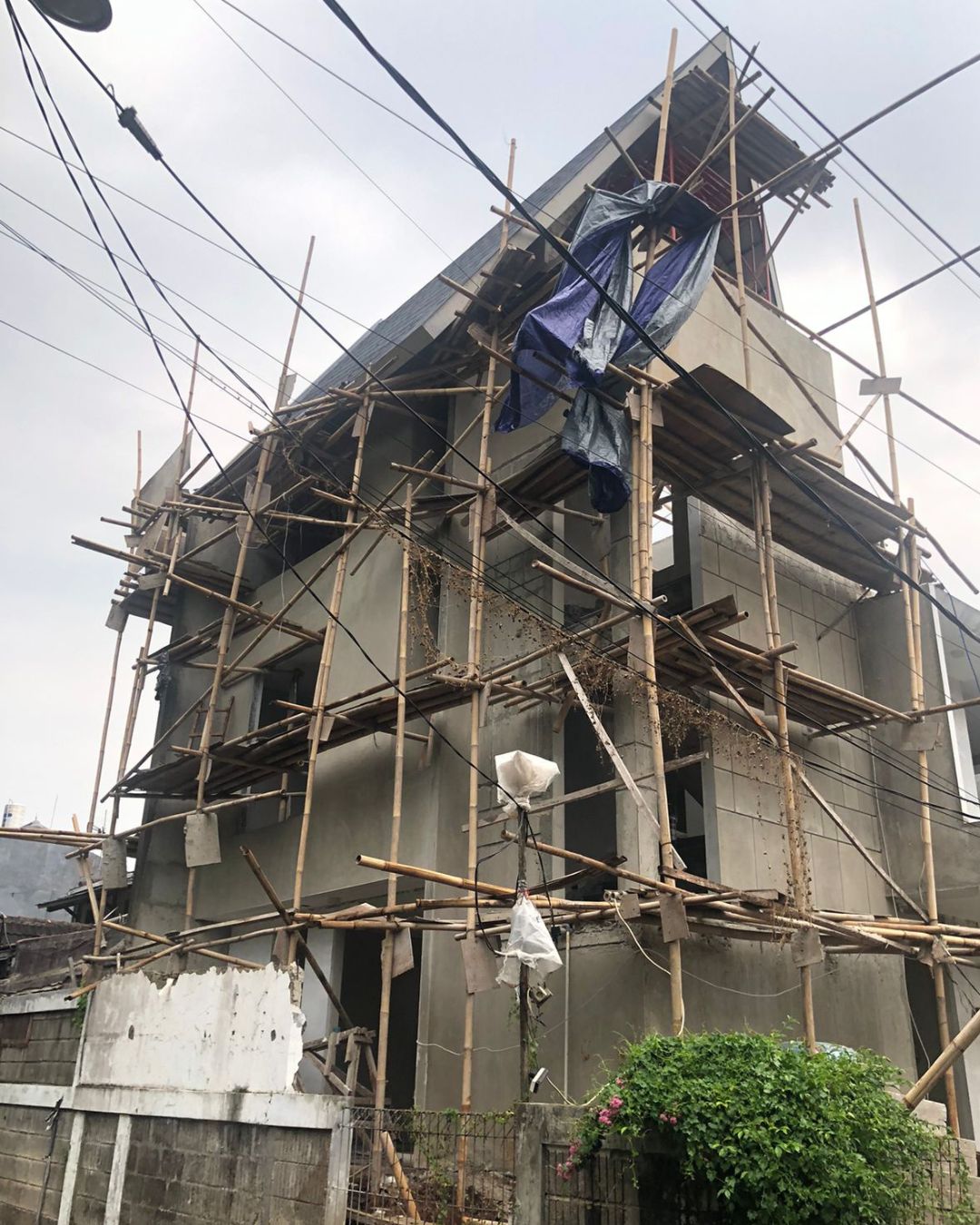 bangun rumah